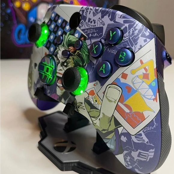Microsoft Xbox Series X/S Custom Modded Controller with LED lights “Joker” - Picture 3 of 3